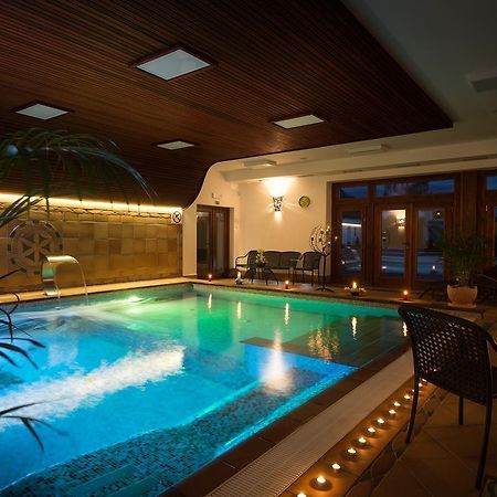 Wellness Hotel & Minipivovar Knezinek Ceske Budejovice Bagian luar foto