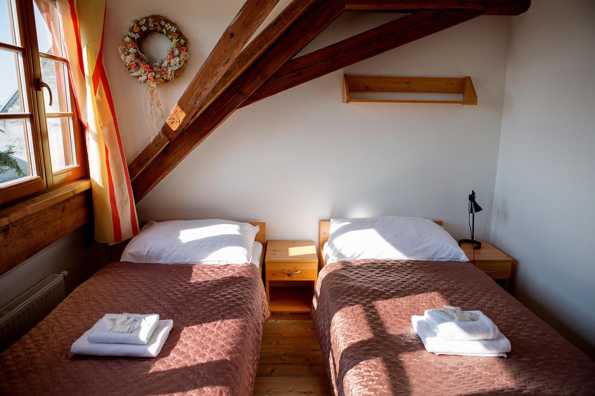 Wellness Hotel & Minipivovar Knezinek Ceske Budejovice Bagian luar foto